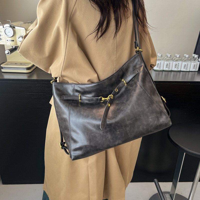 Top Brand High Quality New Style Free Delivery Designer Bag Maillard 2025 New Fashion Casual Large Capacity Commuter Tote Bag New Free Delivery Desi