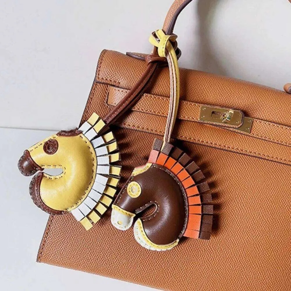 Designer Horse Head Leather Bag Luxury Keychain Personalized Cartoon Pendant Handbag for Women Men Purse Charm Multi Color Keyring
