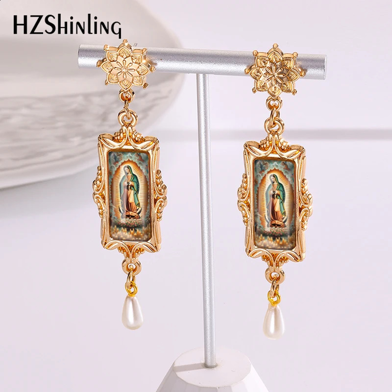 2024 Notre-Dame de Guadalupe Drop Oreille d'oreille Art rétro Retro Rectangular Boucles d'oreilles Golden Mandala Charm Verre Cabochon Jewelry 25