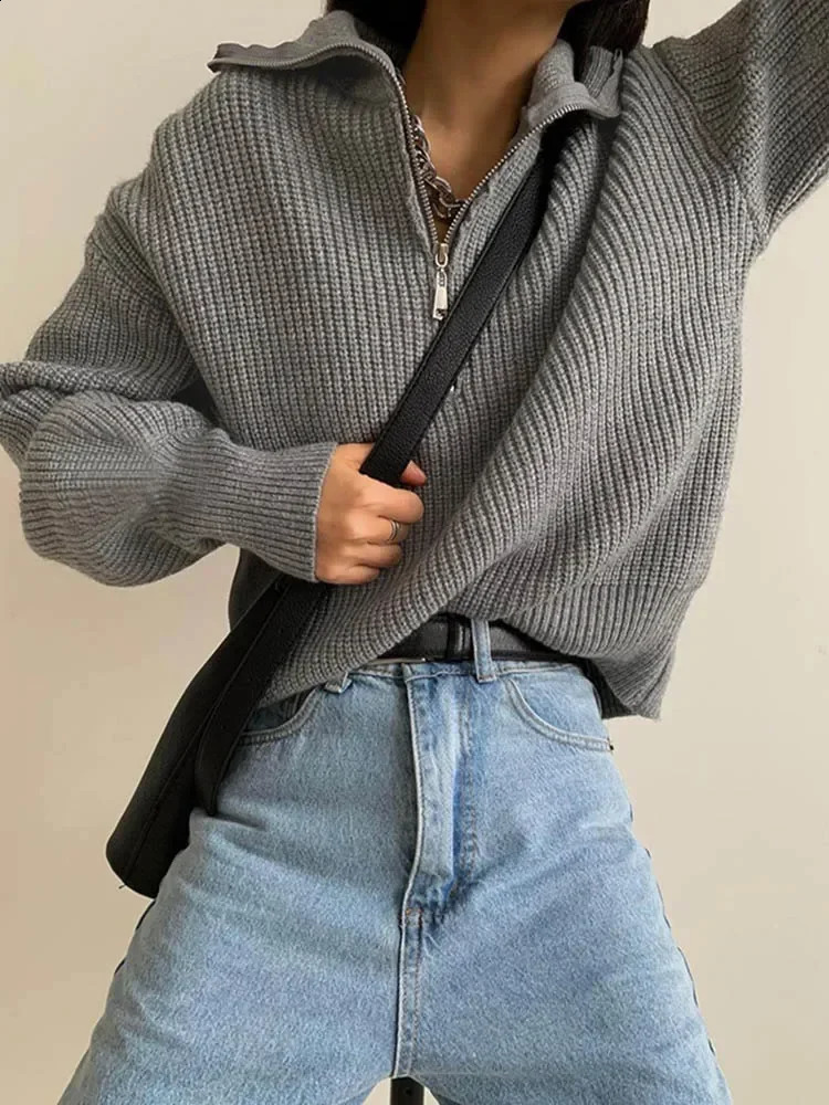 Panels d'hiver pour femmes massifs gris dames col roulette décontractée lâches épaisses pulvéries beaux pull surdimensionné femmes 250920
