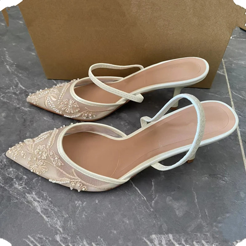 Damen Mesh Floral bestickter Slingback High Heels weiblich offene Fersenperlen besetzt spitze Zehensandalen sexy Stiletto Lady Mules250920