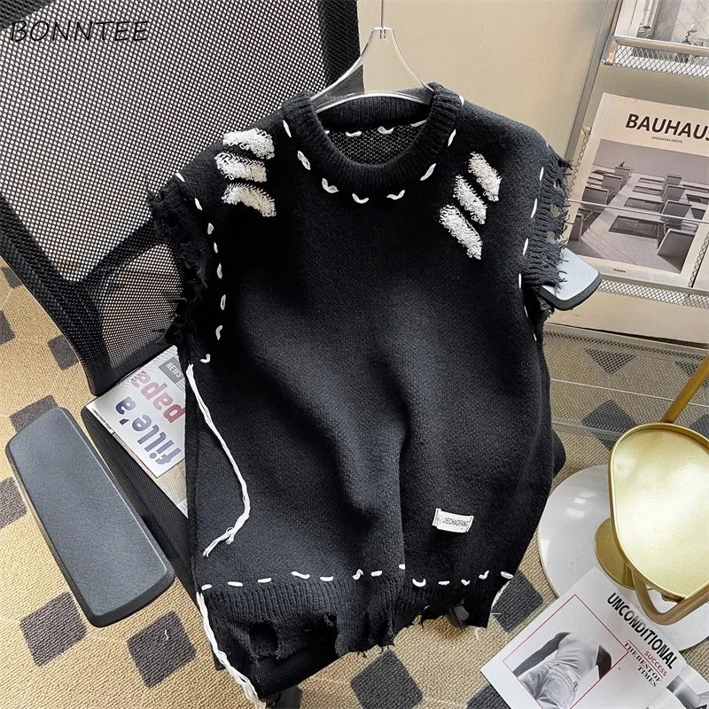 American High Street Frayed Fashion Vibe Sleeveless Knitting Loose Sweater Vests for Men Knitwear Teen Vintage Streetwear Chic 250920