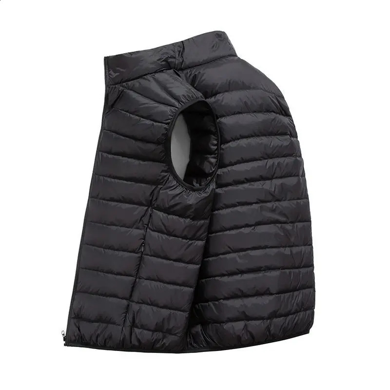 Coat Ultralight Sleeveless Puffer Vest Jacket Ultra Thin Warm Lightweight Down Jacket Waistcoat Winter Men Vest Coats 250920