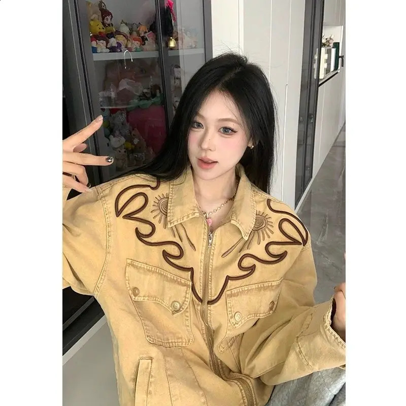 Womens Loose Personalized Denim Jacket Autumn Winter Cardigan Warm Outerwear Female Long Sleeved Casual Style Thin Coat 250920