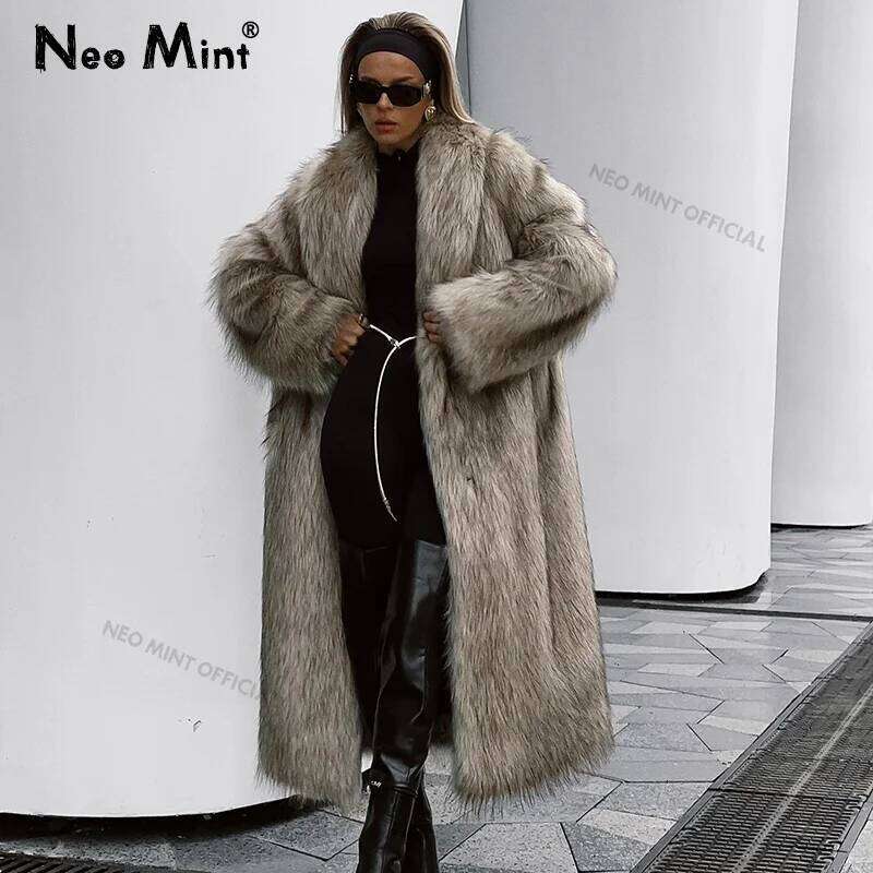 Neo Mint Mob Wife Aesthetic Long Faux Coat Women Winter 2024 Fluffy Gradient Fox Fur Jacket Female Furry Overcoat 250912