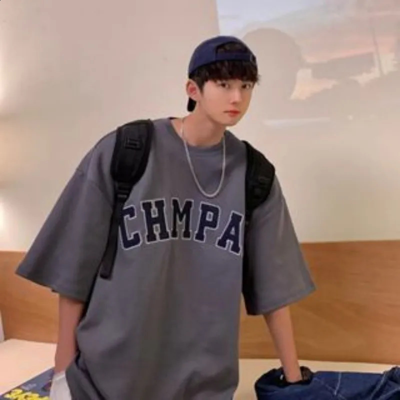 M8XL Men Oversized Korean Fashion Loose American Vintage Letter Print Short Sleeve Round Neck Versatile Trend Couple Outfit 250920