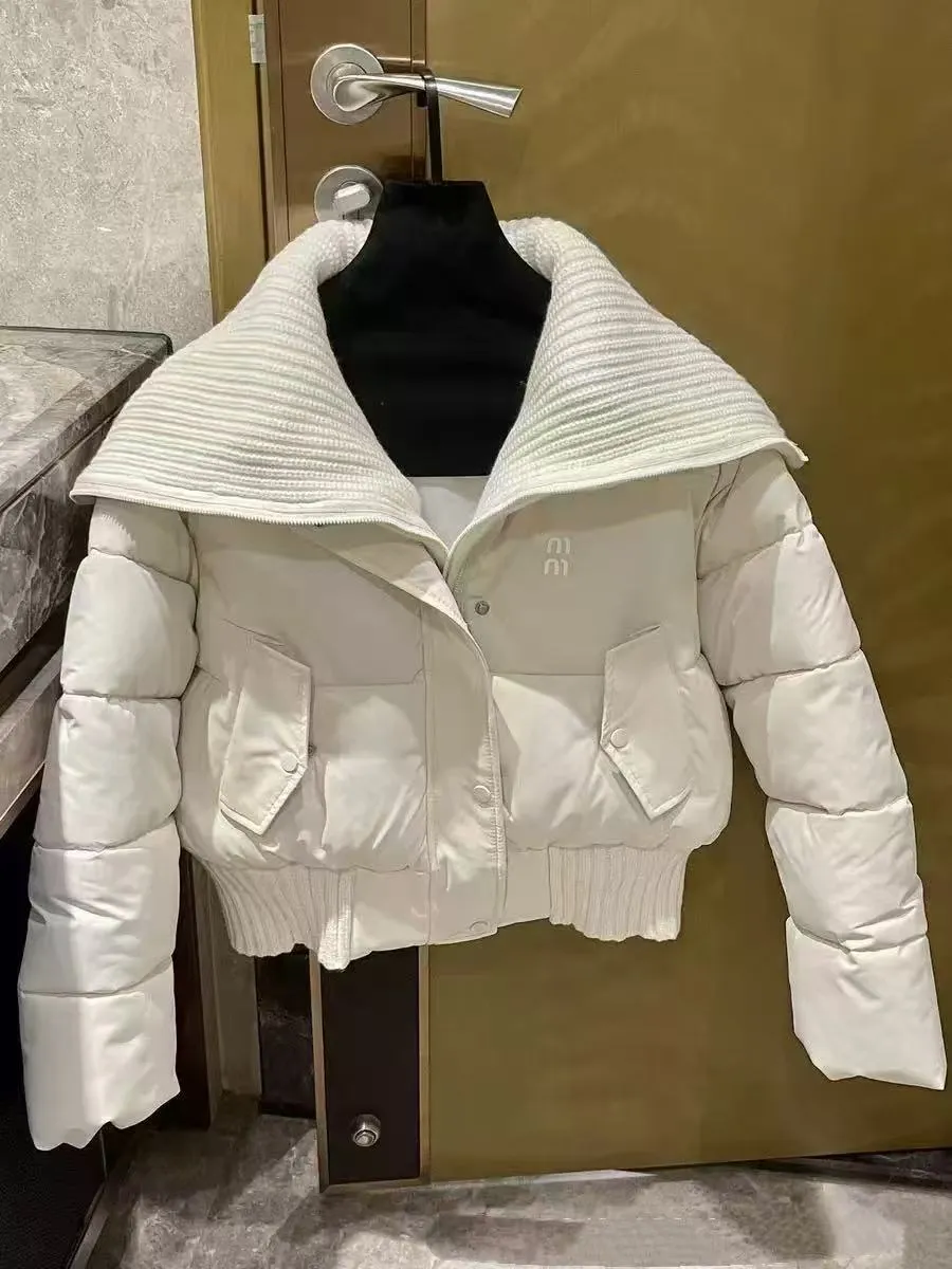 Fashion Women's Down Jacket Designer Femme's M manters de haute qualité Cold Up Up Collar Short Top Hiver Down Down Women's Veste de veste pour f