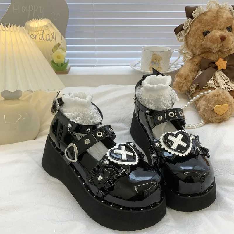 2024 Punk Metal Chain Cool Lolita Shoes Women Patent Leather Mary Jane Shoes Woman Gothic Chunky Platform Black Single Shoes Y2K W250922
