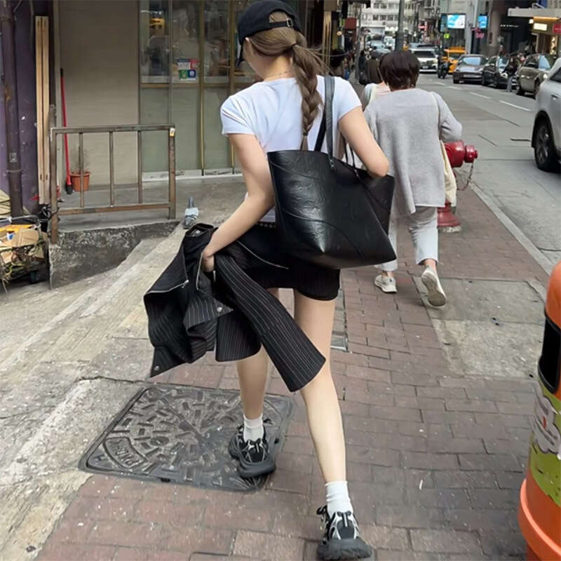 2025 Spring Summer New Korean Style Ins High-End Cracked Texture Large Capacity Tote Niche Versatile Shoulder Bag
