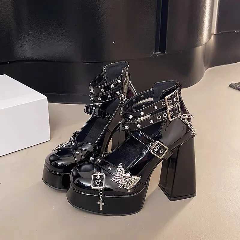 Womens High Heel Shoes Fashion Platform Mary Janes Lacquer Leather High Heels Single Shoes Sweet Lolita Shoes Punk Gothic Pumps W250922