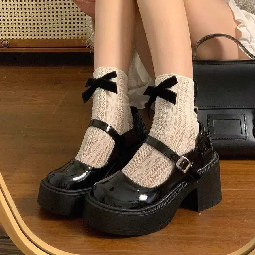 Boîties noires Bootes plate-forme femme Short Mary Janes chaussures élégantes avec des talons moyens de la cheville lolita pour femmes botte y2k