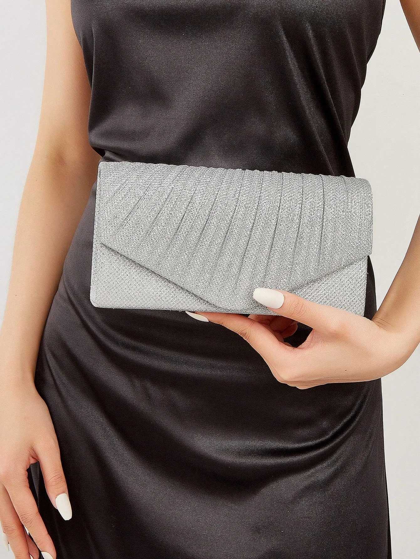 Shiny and luxurious pleated clutches stylish and simple chain party bags and banquet evening bags suitable for all occasions W250922