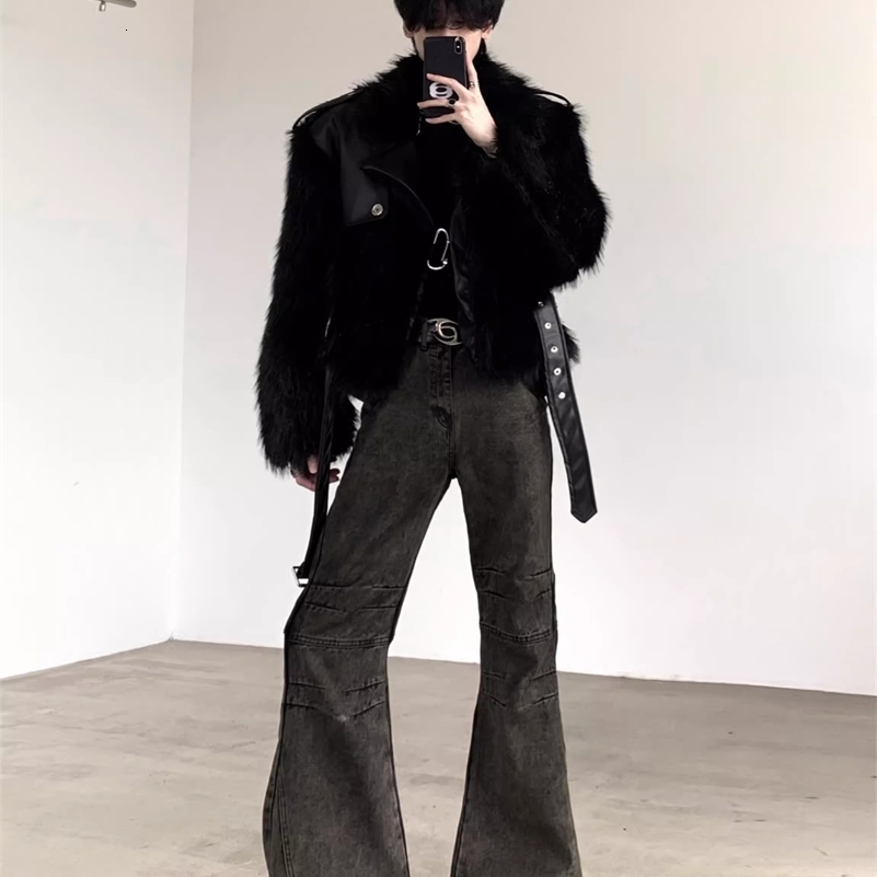 Mauroicardi Winter Short Cool Black Thickened Warm Pu Leather Patchwork Faux Fur Moto Biker Coat Men Zipper Fluffy Jacket 250920