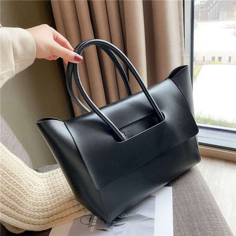 2025 New Trendy Korean Style Large Capacity Women's Shoulder Handbag Commuter Tote Bag
