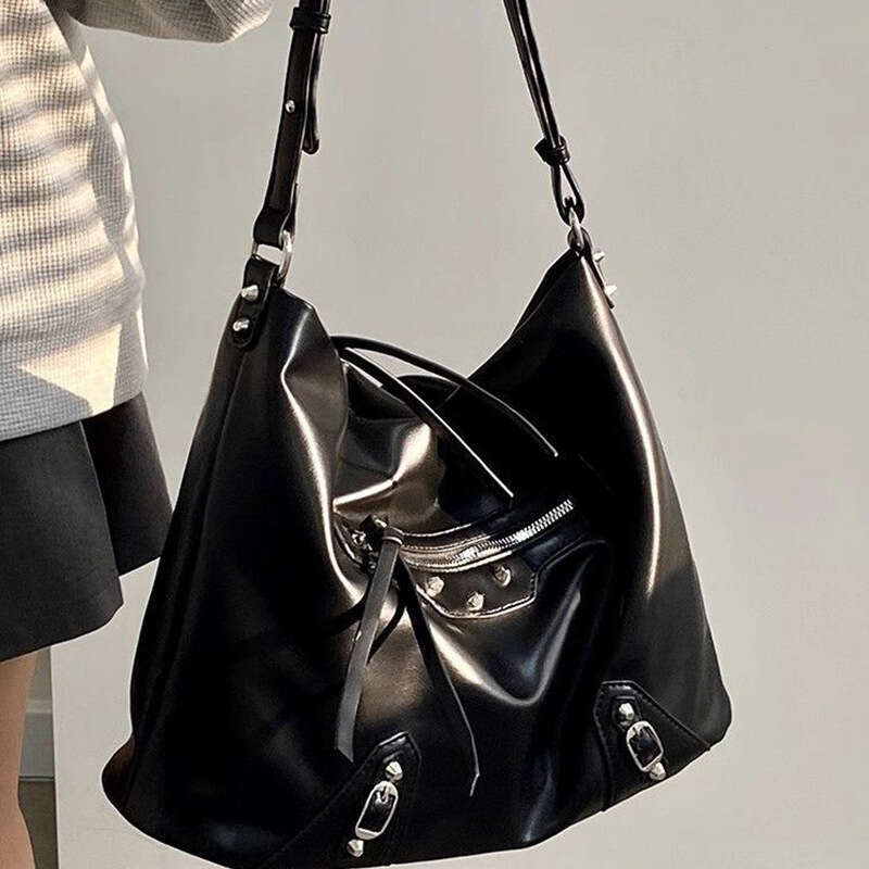 New Niche Design Women's Autumn Winter Black Capacity Tote Trendy Commuter Shoulder Crossbody Large Bag