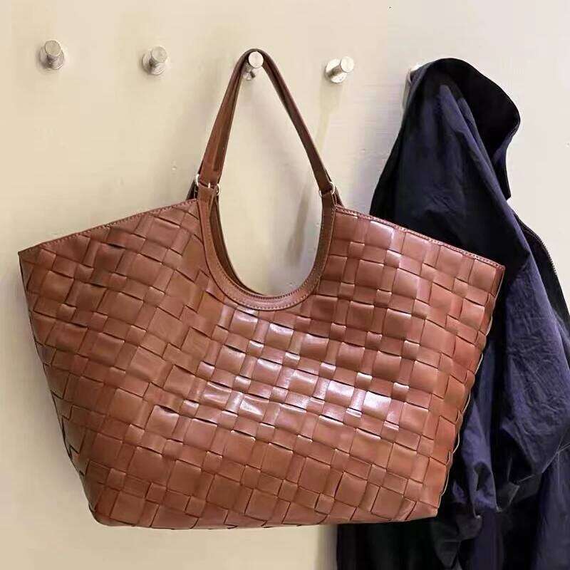 Designer Bag Hand Woven Tote Bags For Women Designer Handbags And Purses 2025 New In PU Cross Weaving Large Capacity Underarm Shoulder