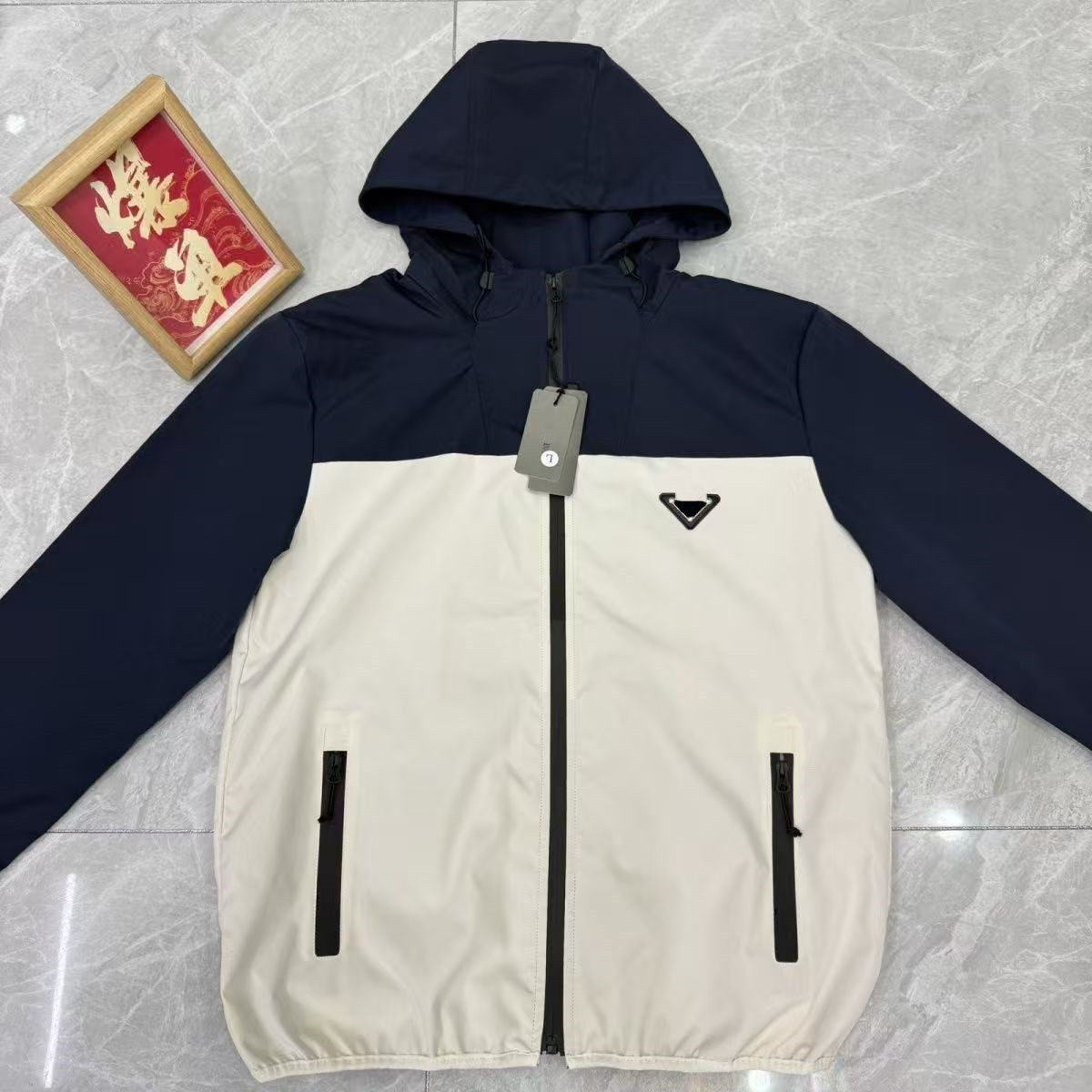 2025 New Spring Autumn Men Waterproof trench coat Jacket women Outdoors Sportswear standup collar hooded Coats Outwear pocket zipper letter Printed