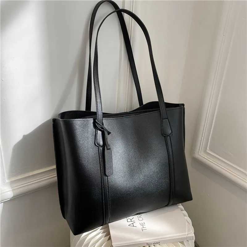 1PC sac fourre-tout noir minimaliste grande capacité en cuir souple sac épaule décontracté polyvalent W250922