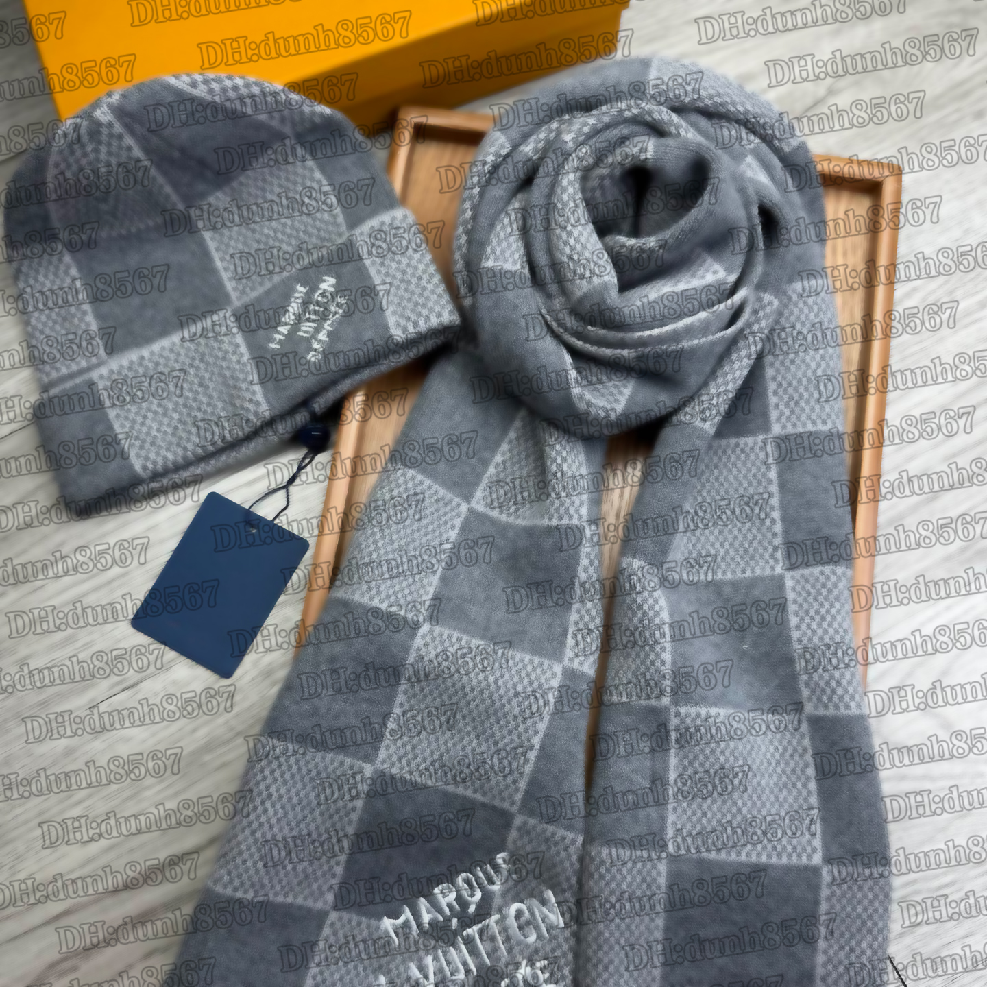Conjunto de bufanda de diseñador LUV Gorro con letras Gorro de punto a cuadros Conjunto de bufanda para otoño e invierno Combinación de bufanda y go