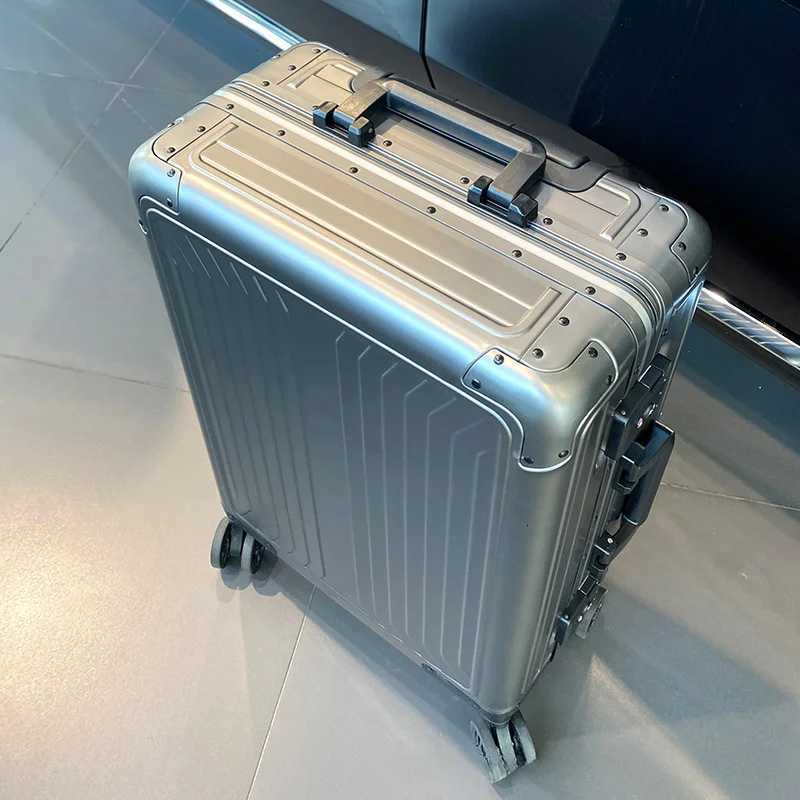 2025 All aluminum travel suitcase on wheels combination lock rolling luggage case Mens Business large size luggage Hand luggageXJ250922-image-1076242204
