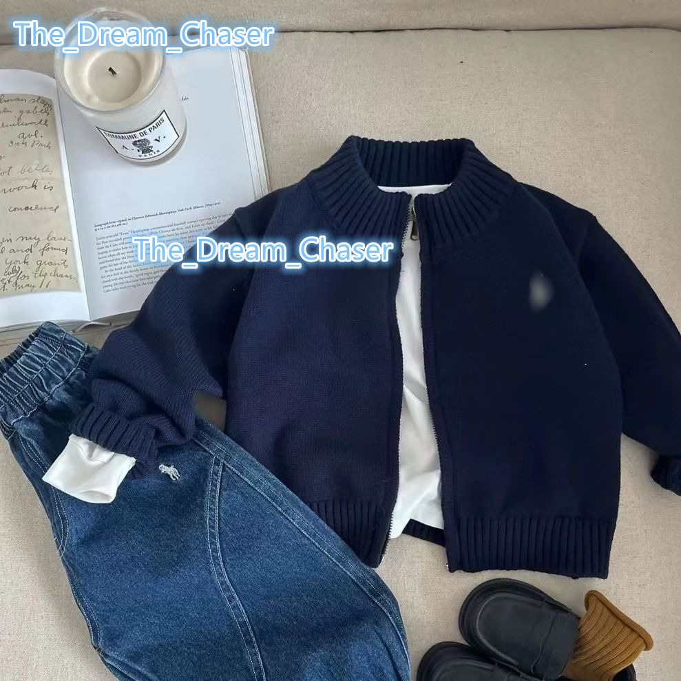 2024 Childrens Sweater Winter Boys New Childrens Striped Sweater Autumn Cardigan Girls and Boys Solid Color Sweater Coat