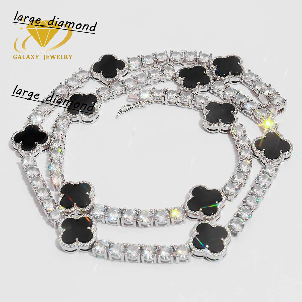 Valentin Day Gift Fashion 925 Colliers de trèfle à quatre feuilles en argent sterling à quatre feuilles 3 mm