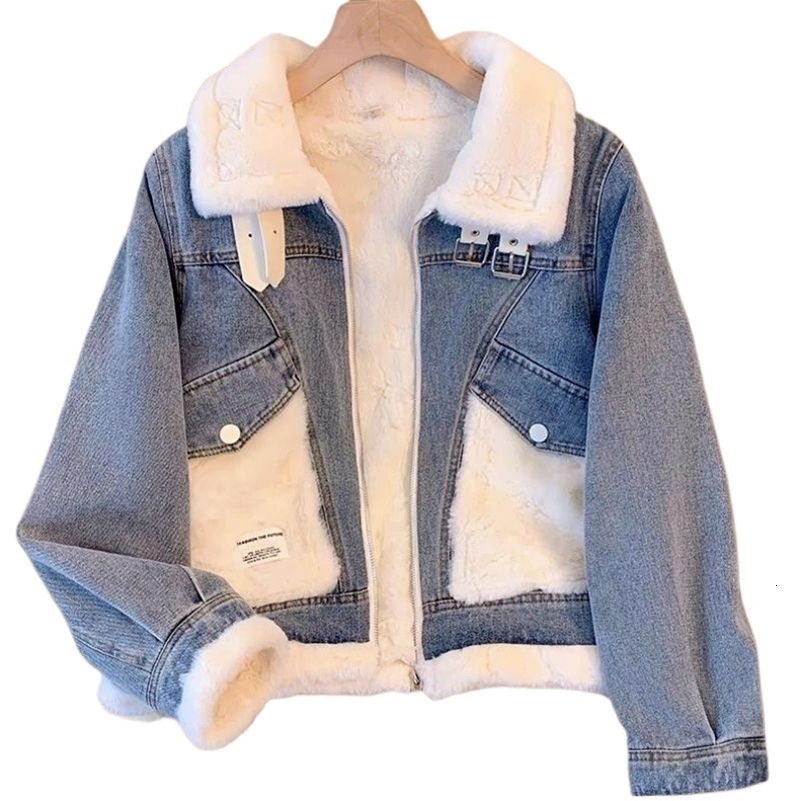 Winter Womens Denim Jacket Thickened Cotton Padded Short Coat Loose Korean Style with Faux Fur Collar Model 250920