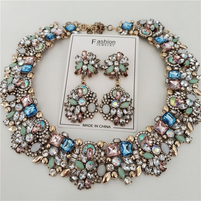 2025 Fashion Crystal Swicestones Grand collier Collier Collier d'oreilles Femmes Bijoux de bijoux