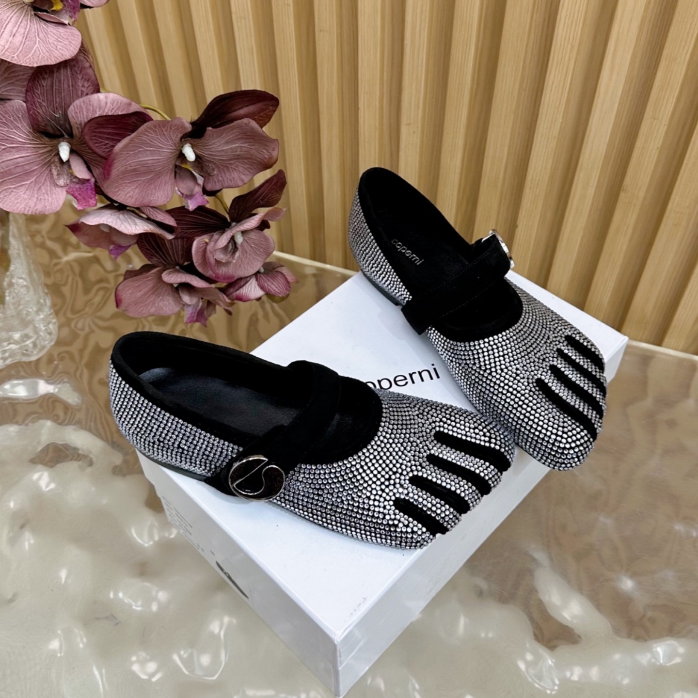 Black White Sliver Mary Jane Shoe for Womens Mason tabi Shoe Designer Ballet Flat Dress Shoe Luxury Scuffs ballerina Loafer Leather Chunky Heel Walk