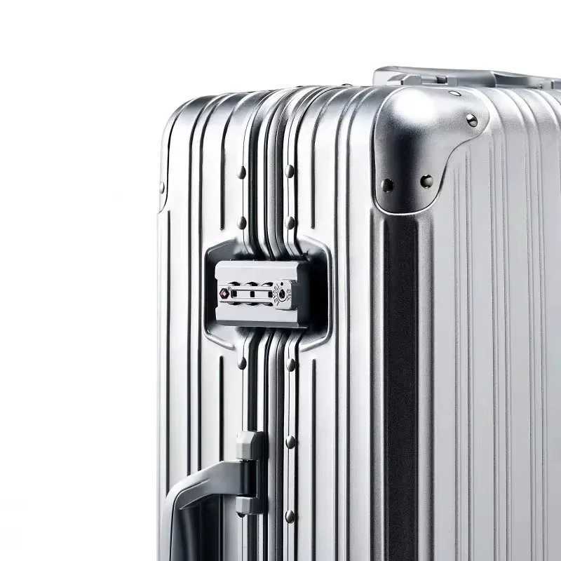 Top Quality Customization 100 Aluminummagnesium travel Boarding Rolling Luggage Perfect for Spinner brand Travel SuitcaseXJ250922-image-1076242191