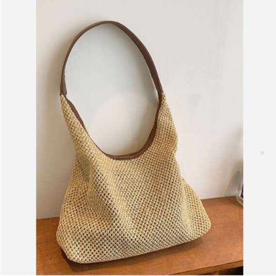 New INS Style Straw Woven Tote Single Shoulder Women's Casual Large Capacity Summer Vacation Beach Bag