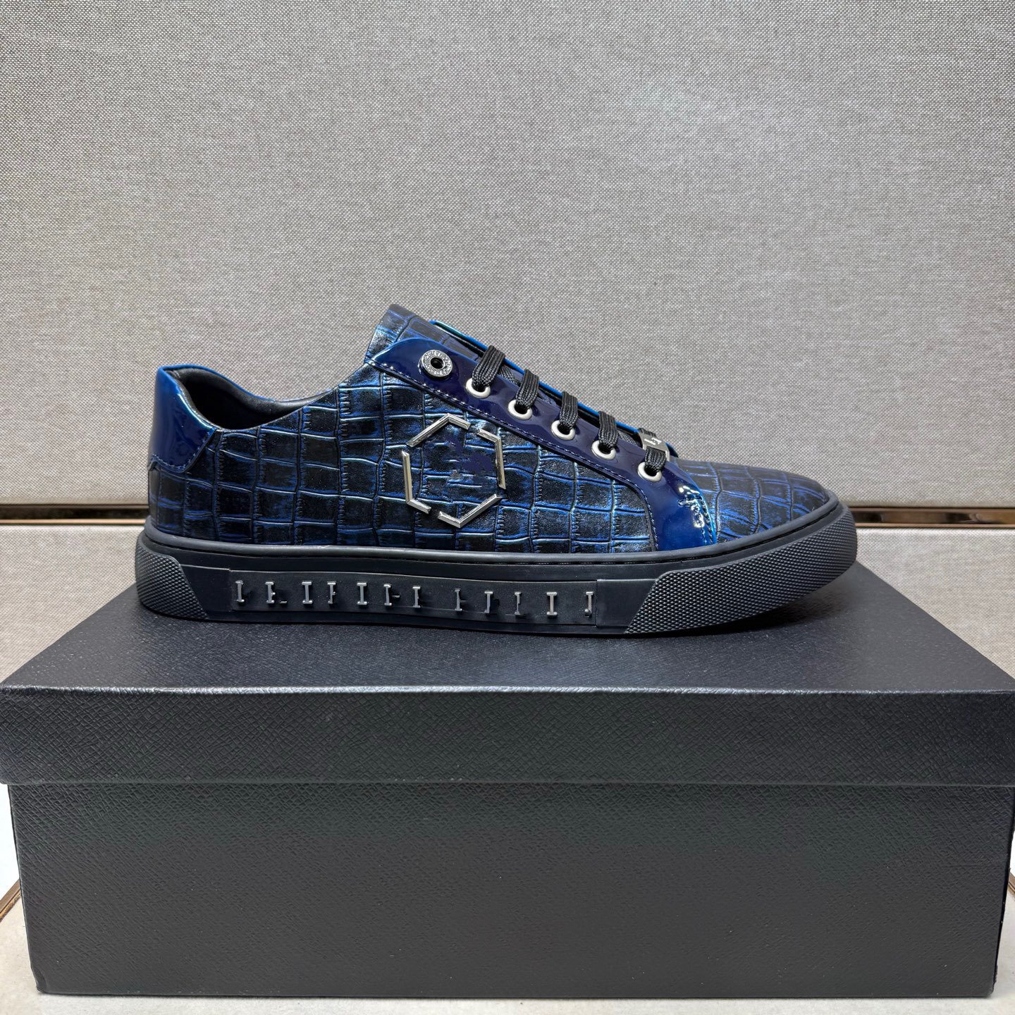 2025 Luxury Mens Fashion White Platform Top Quality designer Genuine Leather Sneaker Flat Casual Shoes odMt00005