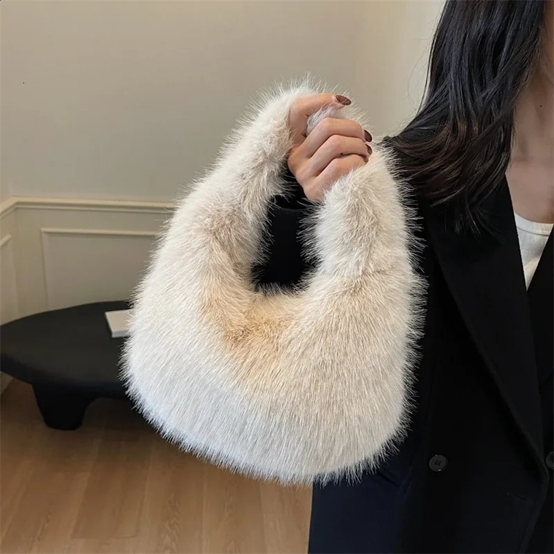 Solid Color Faux Fur Bag for Women Winter Soft Plush Handbags Ladies Small Elegant Tote Bags Fashion Trend Female Furry Purse 241228
