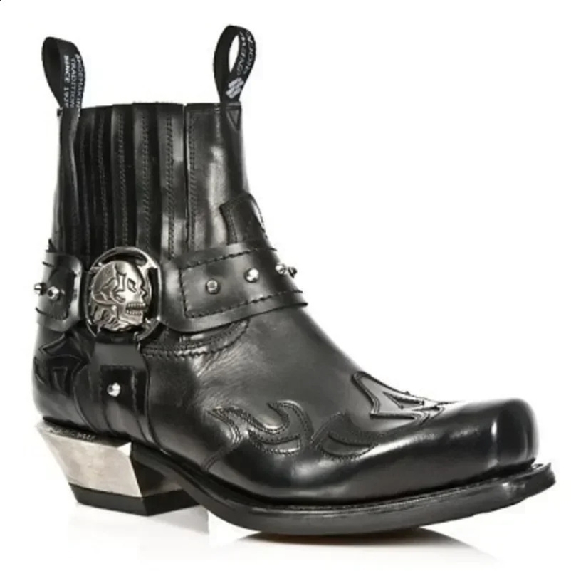 Black cool style mens boots with rivets crystal decorations buckle straps toe leather high-quality mens shoes 2024 Zapatillas MUJI 240914bj