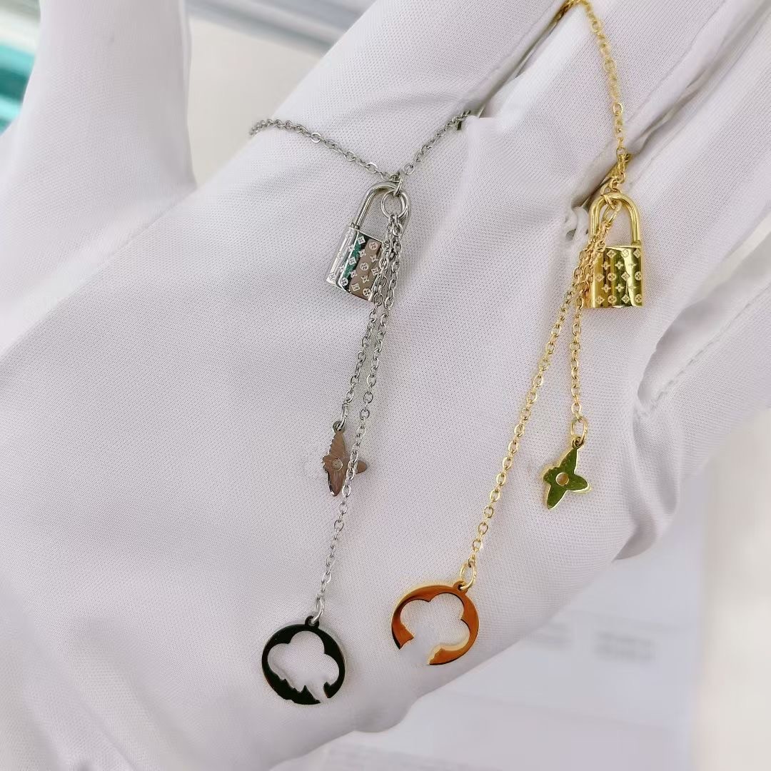 Luxury designer logo engrave girls 3D heart lock flower tassel pendant necklace 18K Gold Silver 316L stainless steel branded engrave women wedding J