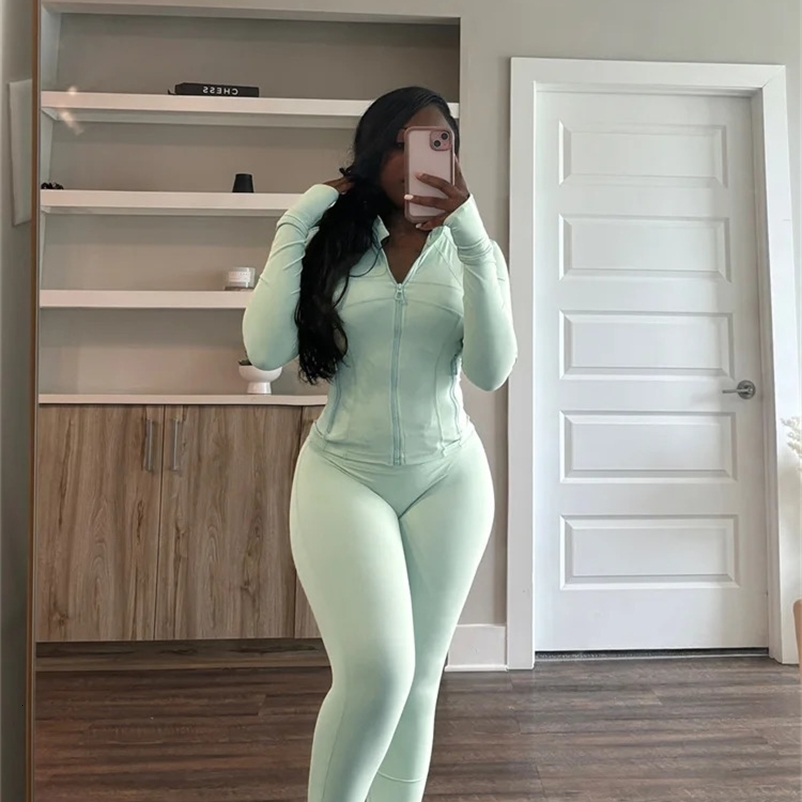 Autumn And Winter Long Sleeves Zipper Crop top Suits Tracksuits Womens Suits Fashion Pants Female Soild 2 Piece Sets 2024250120bj