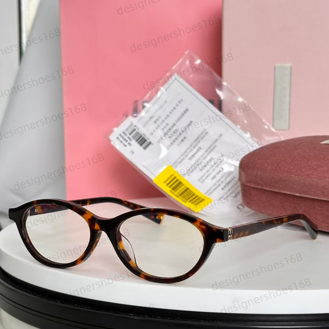 Lunettes de soleil de concepteur de haute qualité 10A pour femmes verres de luxe 2025 Classic M 09xvf latéral de la plate-forme en métal latéral