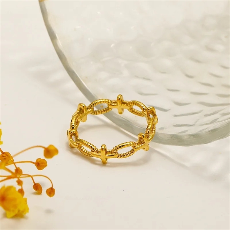 Fashion Punk Multi Cross Finger Rings For Men Wholesale Gold Color Stainless Steel Wedding Jewelry Party Gift Goth Accessories 240125bj