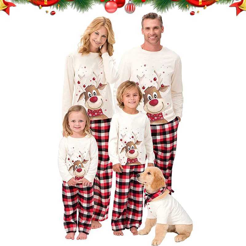 Family Christmas Matching Pajamas Set 2026 New Year Xmas Clothes Father Mom and Me Deer Top Red Plaid Pants Nightwear Pjs Outfit X250923