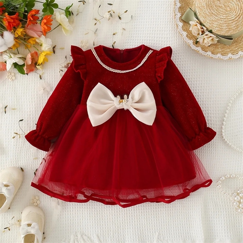 born Baby Princess Dress Autumn Winter Long Sleeve Bow Cotton Girl Warm Mesh Birtday 231228