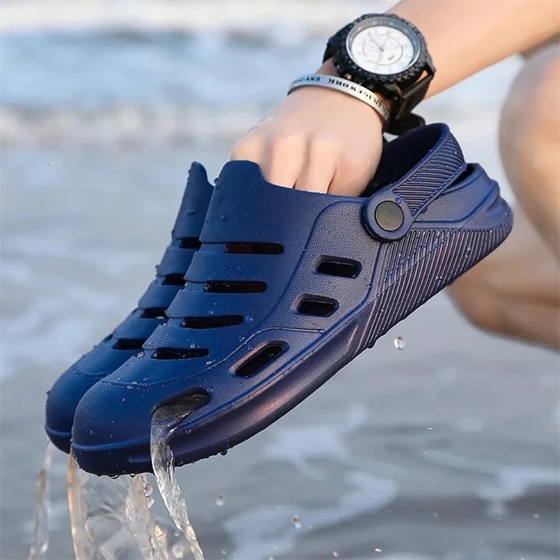 Hollow Shoes Mens Casual Slippers Summer Sea Anti Slip Soft Outdoor Beach Shoes Breathable Sandals 250213