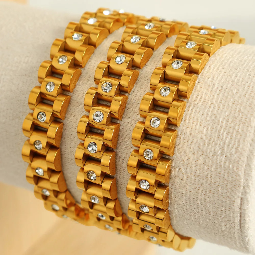 -on Light White Steel Bracelet with High Quality Texture Hand Decoration Metal Versatile Wholesale 250814