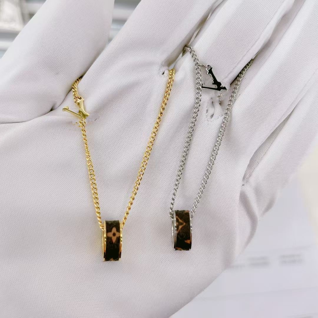 Luxury designer logo engrave girls 3D heart lock flower pendant necklace 18K Gold Silver 316L stainless steel branded engrave women wedding Jewelry
