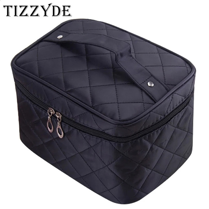 Cosmetic box female Quilted professional cosmetic bag womens large capacity storage handbag travel toiletry makeup bag ML1 240729