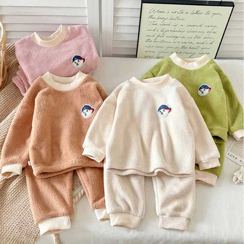 Warm Suit For Girls Childrens Fleece Sets Winter Boys Thicken Tops Pants 2Pcs Kids Pajamas Outfits New Baby Kids Autumn Clothes X250923