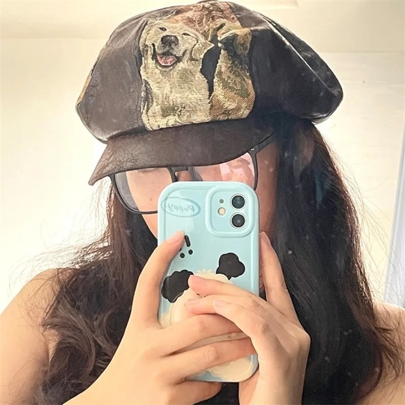 Berets Japanese Y2K Big Head PU Cat and Dog Pattern Cloud Hat Spring and Autumn Corduroy Retro Splicing Octagonal Cap for Men and Women 231018