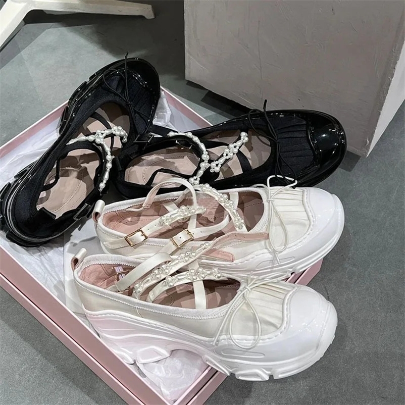 Autumn short and chubby womens sports shoes fashionable shallow bow platform sports shoes womens casual apartment outdoor Mary shoes 241203bj