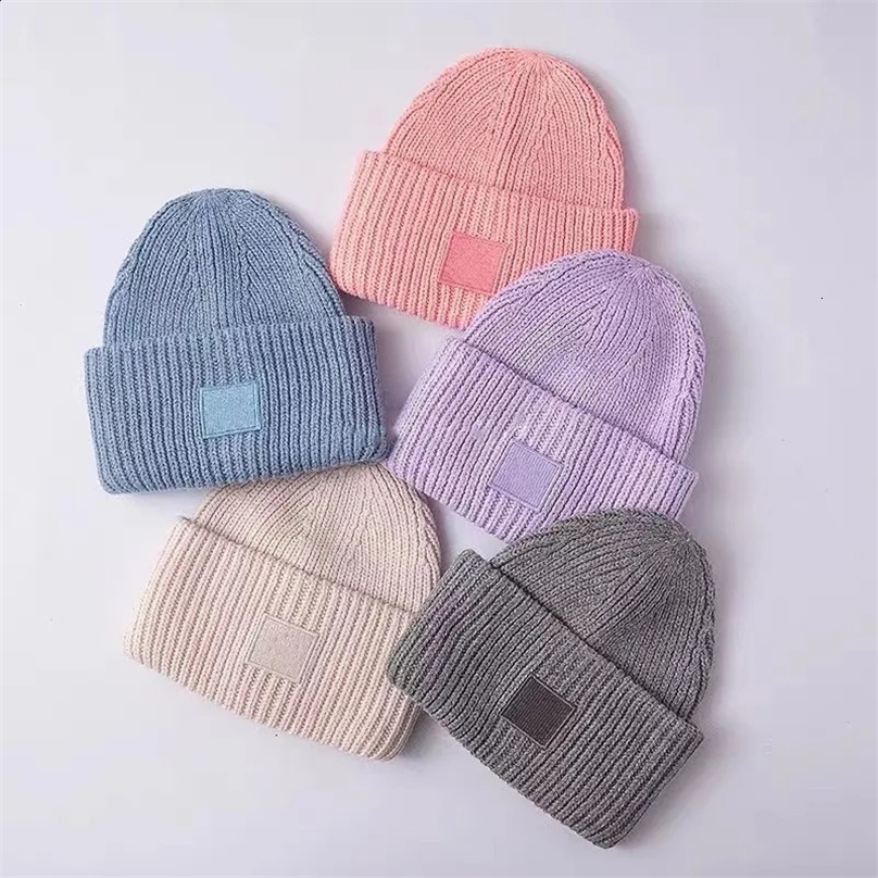 Beanie/Skull Caps Smiling face Beanie Skull Caps knitted Cashmere Eye Warm Couple Lovers Hats Street Hip-hop Wool Cap Adult 231102