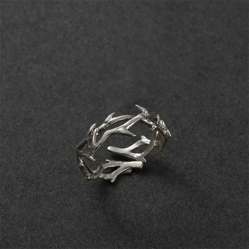 Instagram Style Punk Irregular Thorn Couple Ring Retro Hip Hop Personalized Mens Adjustable Finger Ring Womens Lover Jewelry 240905bj