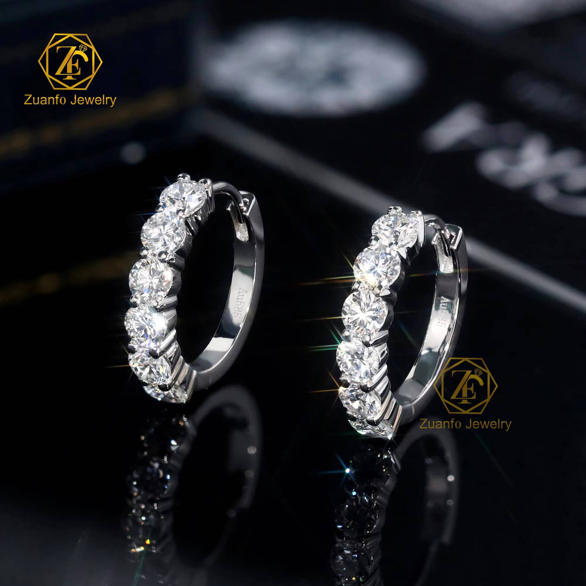IGI Certified CVD HPHT 3mm DEF VVSVS Lab Grown Diamond Small Circle Earrings Luxury 14K White Gold Huggie Hoop Earrings
